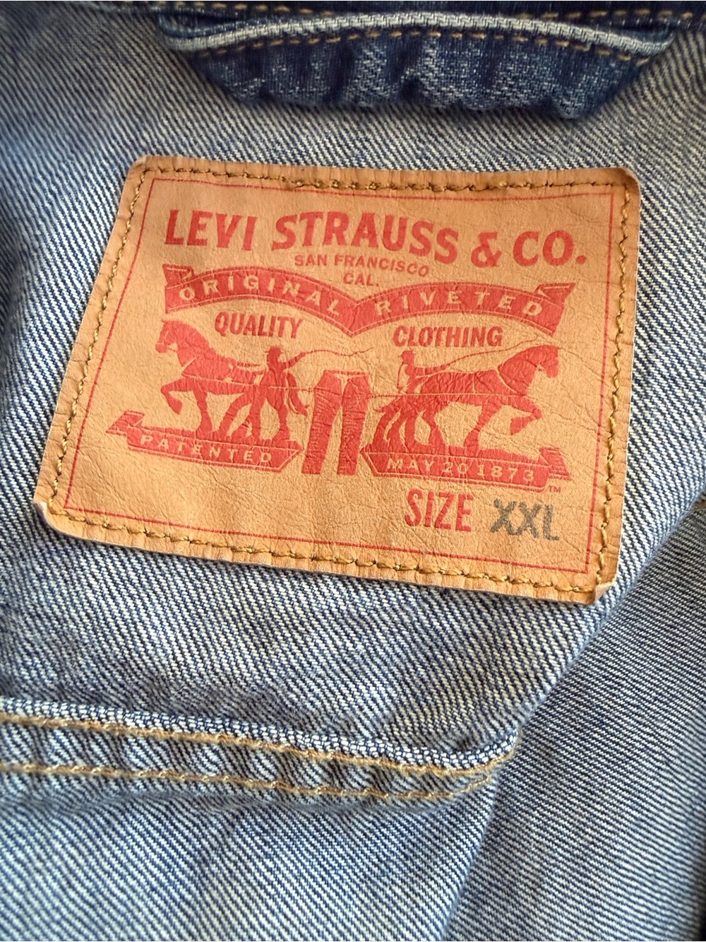 Levi’s Trucker Denim Jacket Women’s XXL Oversized Light Wash Blue Jean Jacket - Picture 11 of 14